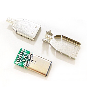 USB 3.1 TYPE C PLUG WITH PANEL 